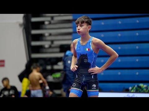 U13 Beka Vashakmadze (GEO) vs Davide Servedio (ITA) 47kg. Greco-r boys youth wrestling.