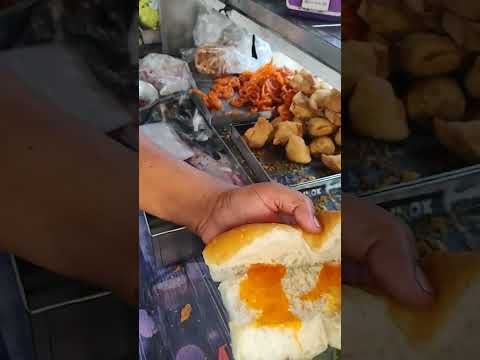 Vada Pav - Mumbai ka Jaan❤️#trending #viral #mumbai #food #subscribe #youtube#shorts#bihar #ytshorts