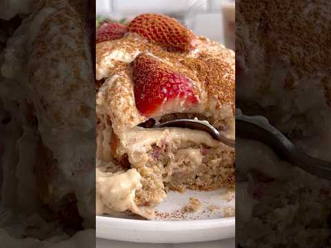 Strawberry Shortcake Baked Oats #oats #oatsrecipe #breakfastrecipe #breakfast