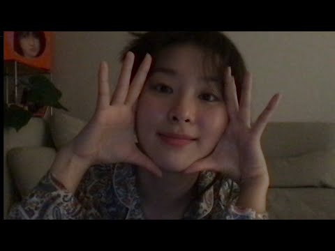 Seulgi singing "Easy on me"  by Adele