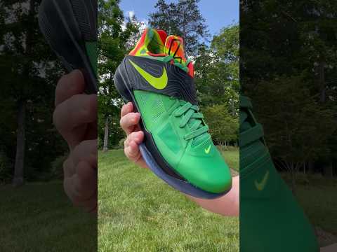 Nike KD 4 - WEATHERMAN - WEAR CASUALLY or COURT ONLY ⁉️