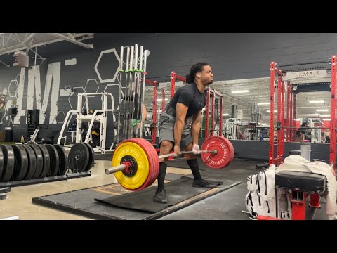 Building My Way To A Heavy Deadlift!!