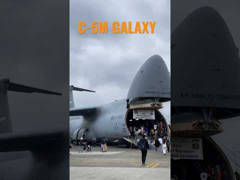 C-5M スーパーギャラクシーの操縦席に乗ってみた！この飛行機デカ過ぎます！米空軍トラビス空軍基地から飛来#usairforce #c5m#cockpit