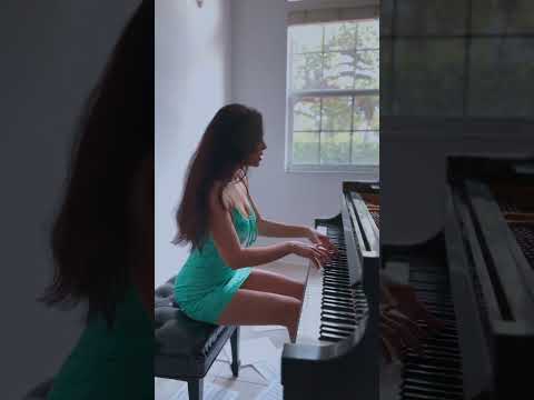 Lola - Etude Op. 42 No. 5 (Scriabin)