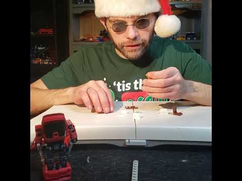 Lego Advent Day22: It's a chair and some peices!: 76293 Marvel Spider-Man: Blindbuilds #cat