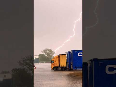 Lightning and thunder 😱⚡️⛈️ #lightning