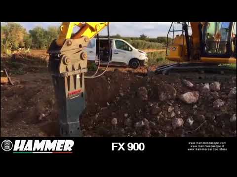 Hammer FX900, versatile and high performance demolition breaker.