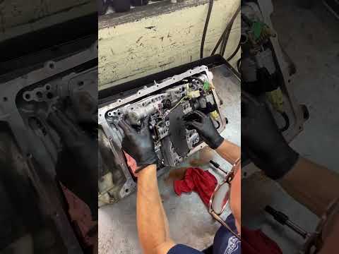 10 speed transmissions? Lots of parts lots of problems #autorepair #mechanic #ford #shorts