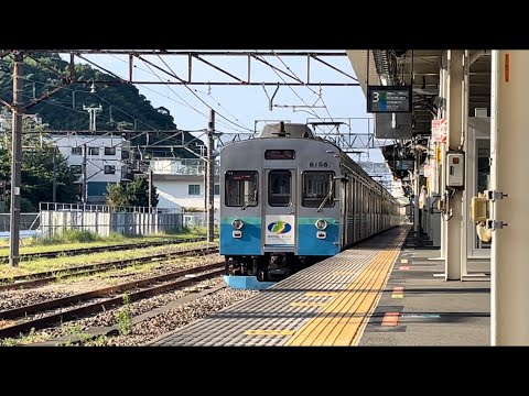 伊豆急8000系 TA2編成 普通熱海行き 発車シーン@伊東駅