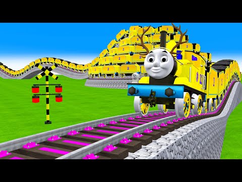 [踏切アニメ] あぶない電車  YELLOW THOMAS TRAIN Climbing Pyramid 🚦Fumikiri3D Railroad Crossing Animation