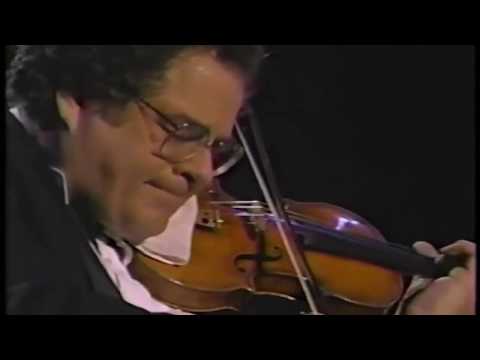 Itzhak Perlman - Theme From Schindler's List (by John Williams) - Violin