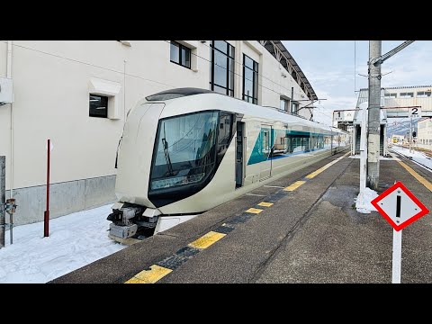 Limited Express Liberty Aizu Ride ! The snowy scenery seen from the train window is a must-see!