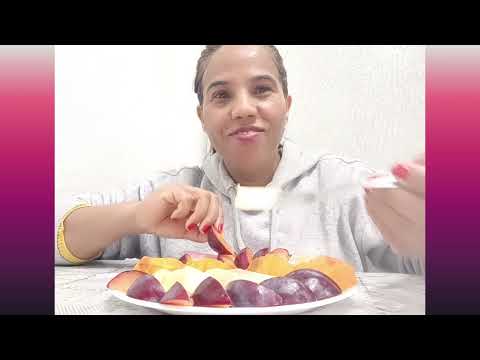 Healthy & Fun: Fruit Eating Challenge!"