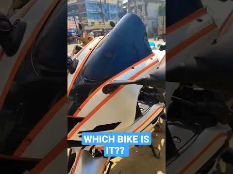 YE KAUNSI BIKE HAI?? LET ME KNOW IN THE COMMENTS?? #yamaha #r15 #r15v4 #r15m #r15v3 #r15v2 #yamaha