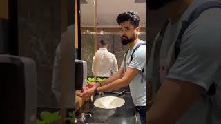 Airport Toilet Comedy | #shorts | Amdavadi Man Ni Duniya | #AShortADay