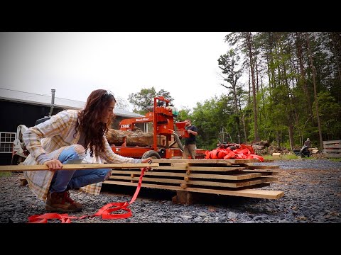 Turning Rough Oak Logs into Perfectly Milled Boards!