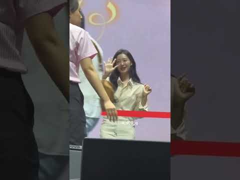 20240721 Kim Jiwon Hye Bye For Taiwans Fans at Fan Meeting #kimjiwon #kimsoohyun