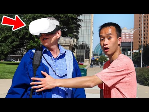 I Had People Try a Fake VR Headset