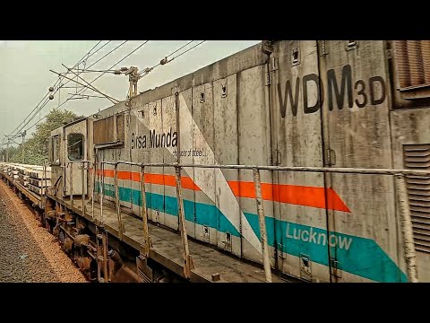 Old ALCO Birsa Munda Wdm3d Crossing | Lucknow Diesel Loco Shed#uniquetrainengines#viralvideo#railway