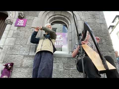 アイルランドのハープ弾きと路上演奏してきた / 篠笛奏者 片野 聡