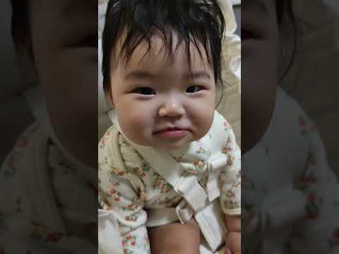 離乳食のうどんに挑戦した０歳児【244Days】 #baby