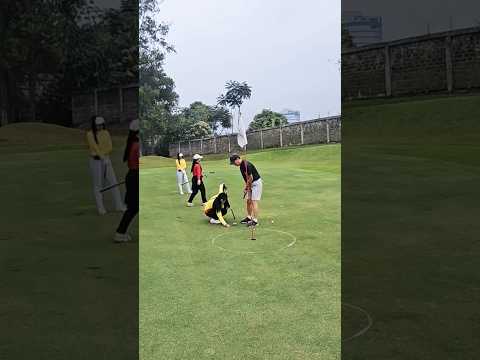 海外でのプレーしやす理由?（キャーディさん）#golf #golfshorts #ゴルフラウンド動画