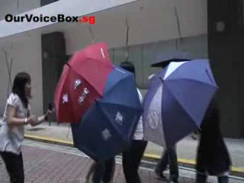 刘Ah Huat 雨伞阵 - OurVoiceBox.sg