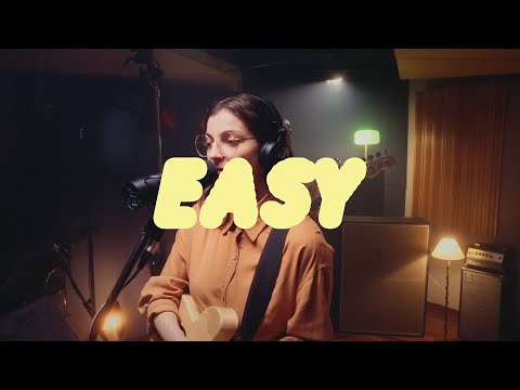 Julia Heart - Easy from The Zurich Session (Live)