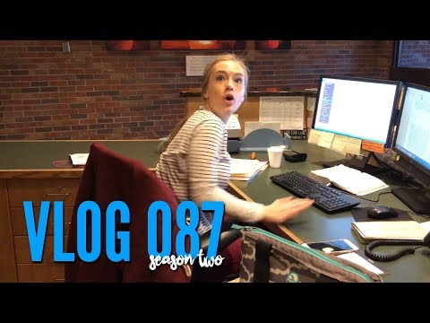 She's too easy to scare! | Vlog.087