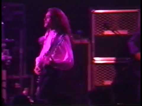 Fates Warning  - Don't Follow Me ( Live 1992 in CT, Parallels tour)