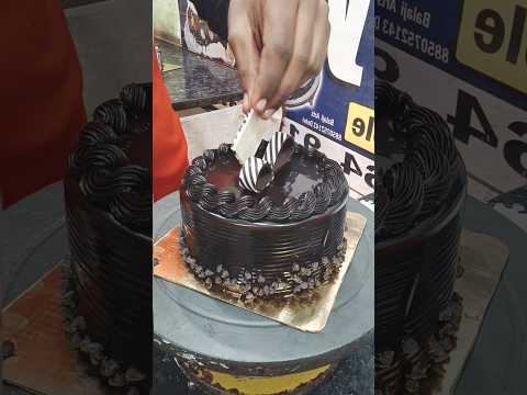 चॉकलेट truffle #cake #decoration ✅#food #chocolate #trending #nandani #cakedesign #shortfeed 😲