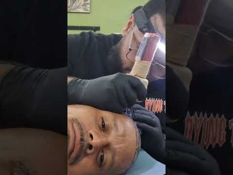 ZULU KING STREET FAME GETS NEW HEAD TAT AT ANOKO TATTOOS!!