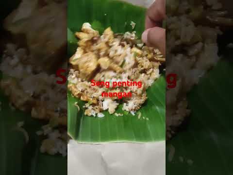 Seng penting mangan #shorts #short #shortsvideo #makan #makanan #makanenak#makananindonesia