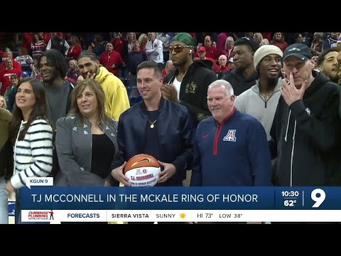 Wildcats defeat Samford as TJ McConnell is inducted in the Ring of Honor