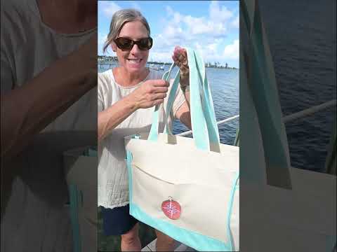 Easy to clean, inner thermal pocket, and spacious. Just a few reasons to love the Canvas Boat Tote!