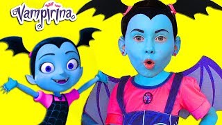 Junior Vampirina and Alice Pretend Play with favorite toys