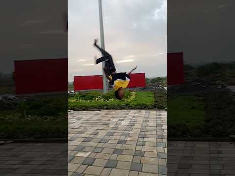 crazy flip #flipreaction #backflip #flip #continuebackflip #flipinpublicreaction #filipsinpublic