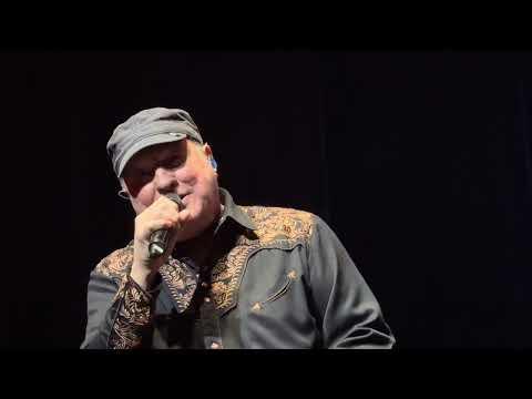 Collin Raye / Vienna (Billy Joel cover) / Arlington Music Hall / 01.30.2025