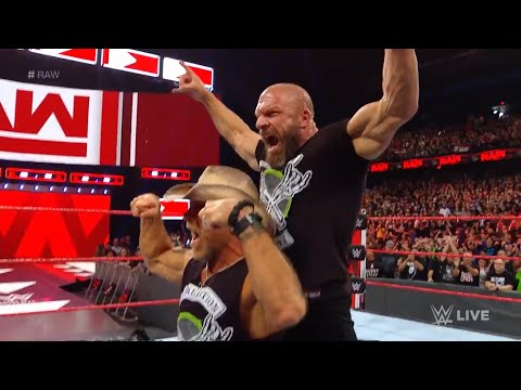 221 Shawn Michaels coming out of retirement as D-Generation X reunite - RAW 08 October 2018