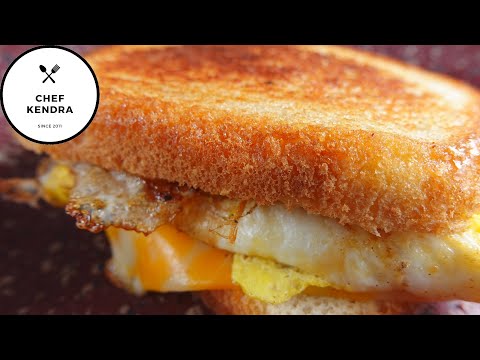 Fried Egg Grilled Cheese Sandwich!