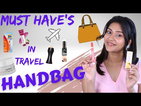 What is in my TRAVEL HANDBAG✈️👜 | Femirelle