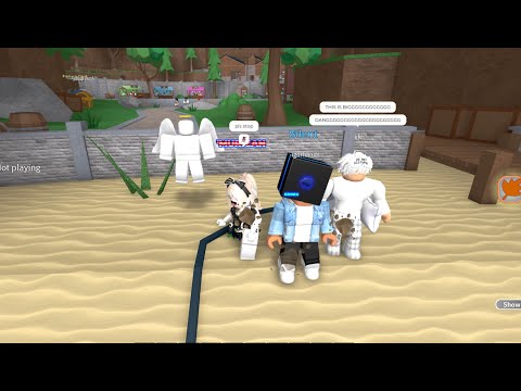 playing roblox with my father n friends  !