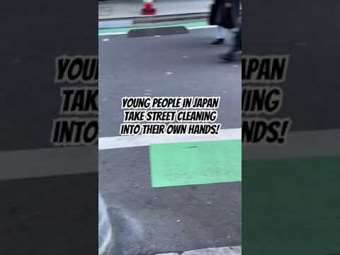 Super Youth of Japan Cleaning the Streets Tokyo: A heartwarming Scene!