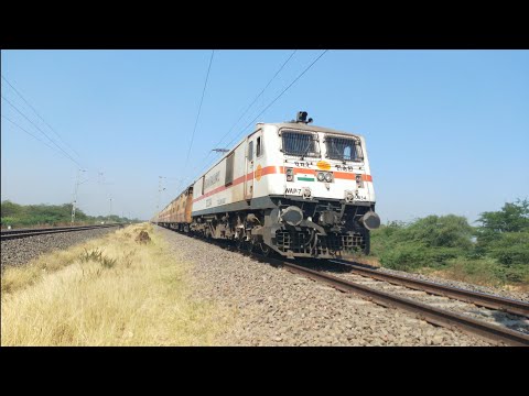 22939-Bilaspur Sf Exp With Wap-7 Deathly Coming Sounds