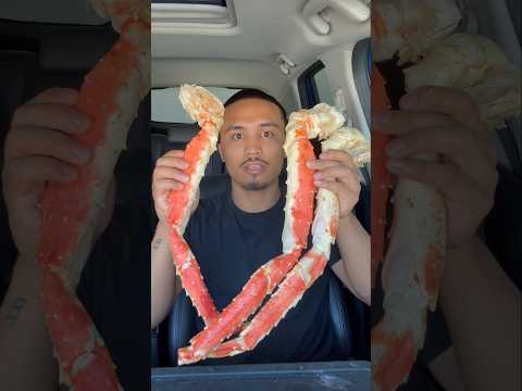 Trying KING CRAB LEGS🦀 #shorts