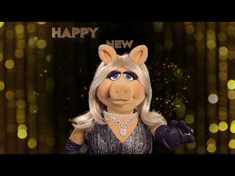 Happy New Year 2022 from Miss Piggy! | The Muppets