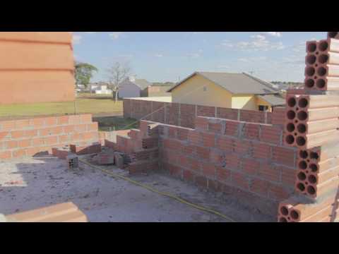 CONSTRUINDO A PRÓPRIA CASA #62 - Desempenando a Casa sozinho