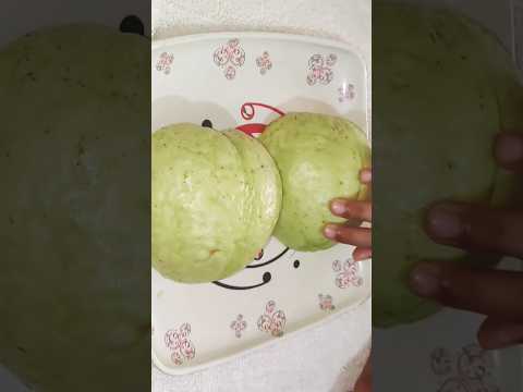 अमरूद किस किस को पसंद है। guava lovers #khushbootherasoi #shorts #shortsvideo #ytshorts #cooking