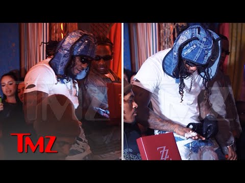 Offset Gifted $60K Diamond Ring Honoring Takeoff, Travis Scott Looks On | TMZ