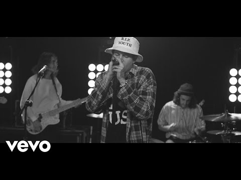 The Neighbourhood - R.I.P. 2 My Youth (Live)